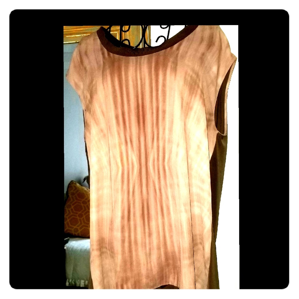 T Tahari Silky Top